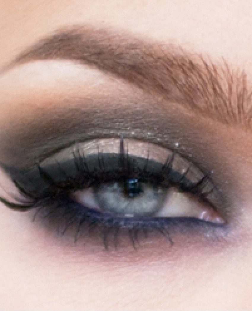 СВЯТКОВИЙ Makeup